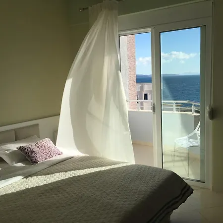 Skyfall Apartment *